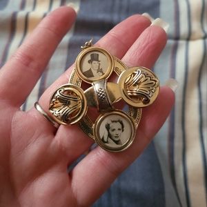 Rare Vintage Unsigned Coro Swivel Locket